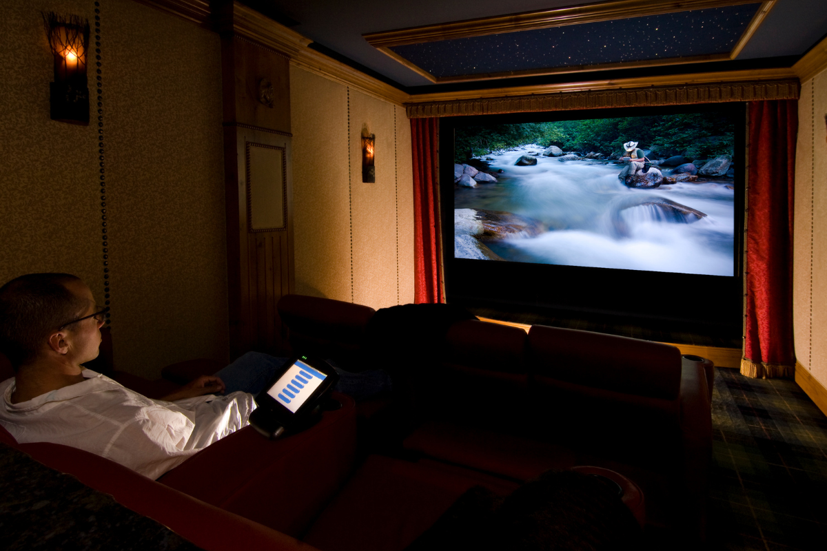 Home Theatre Lake