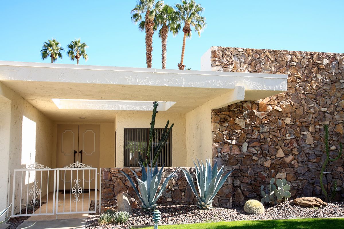 Xeriscaping Architecture